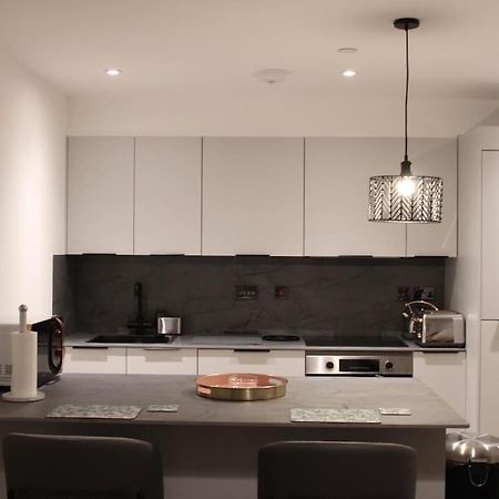 Amazing Luxury One Bedroom Apartment In The Heart Of Preston Preston  Exterior photo