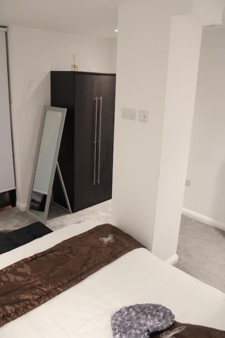 Amazing Luxury One Bedroom Apartment In The Heart Of Preston Preston  Exterior photo